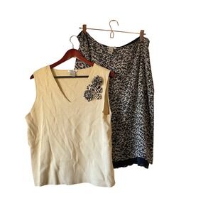 Vintage 90s Silk set Womens Ribbed Floral detail Skirt Set size 18